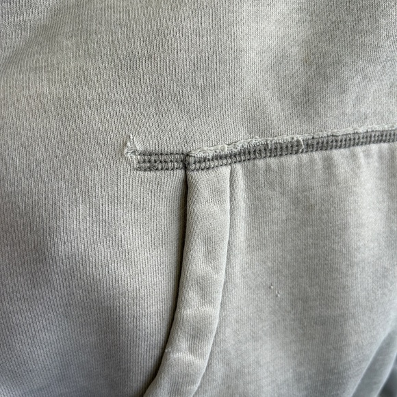 GUC vintage Hollister Custom Surfboards size L LGray Hoodie. Perfectly broken in - Picture 9 of 11